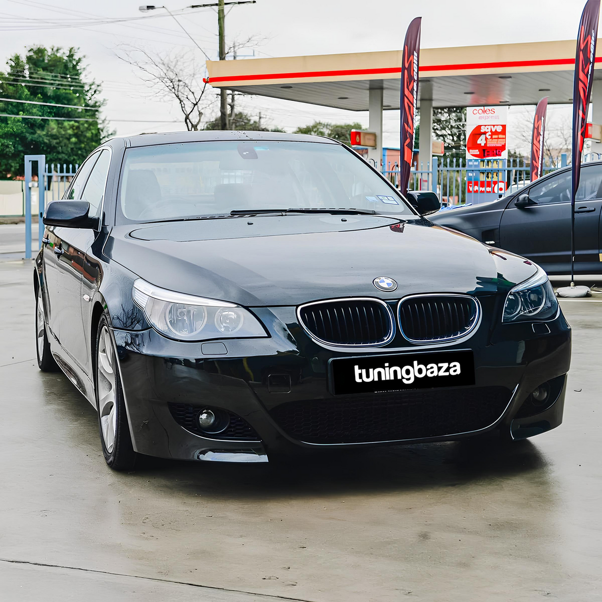 Zderzak Przedni BMW E60 E61 2003-2007 PDC 24mm M5 Style