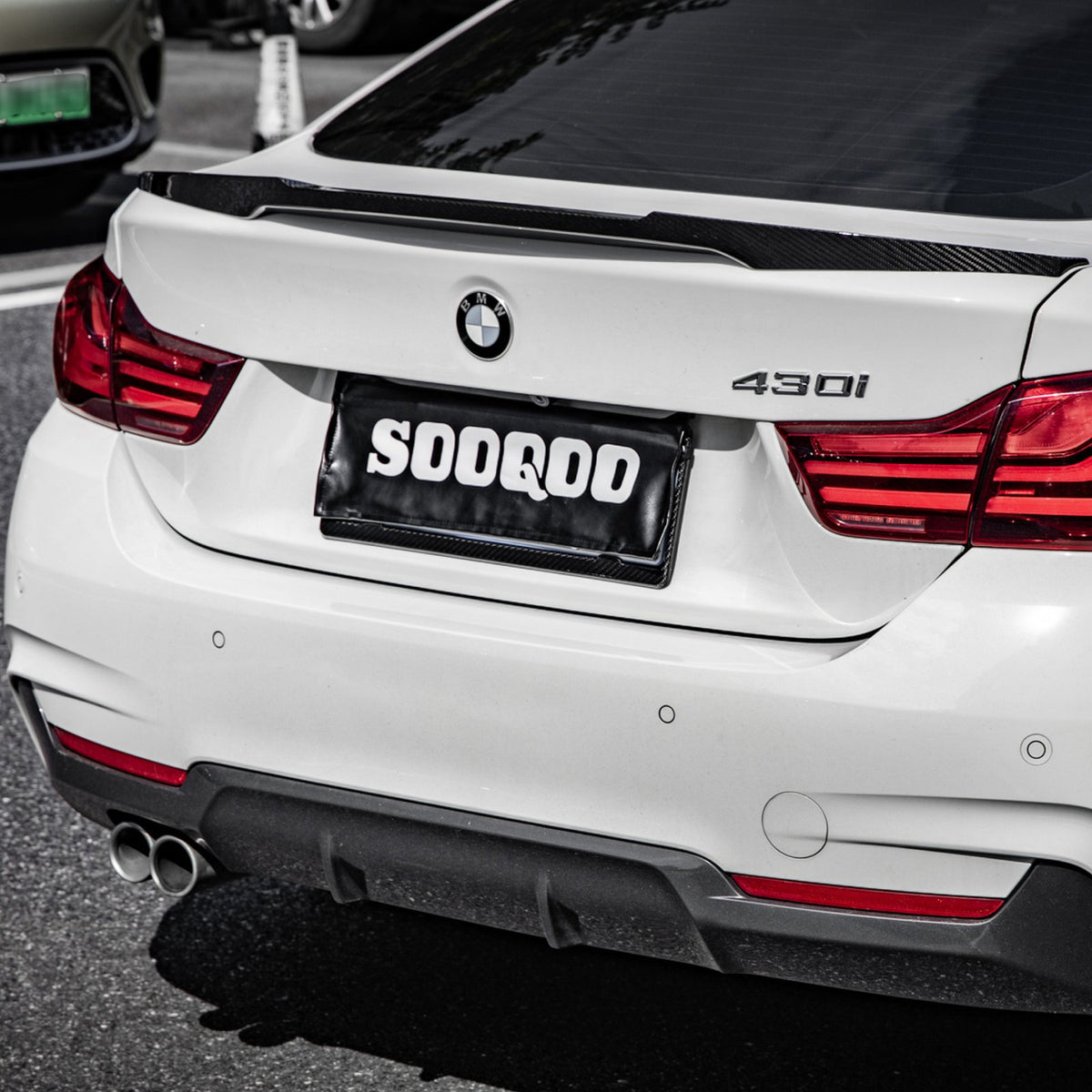 Karbonowy Spoiler Lotka Klapy BMW F32 M4 Style (Dry-Carbon)