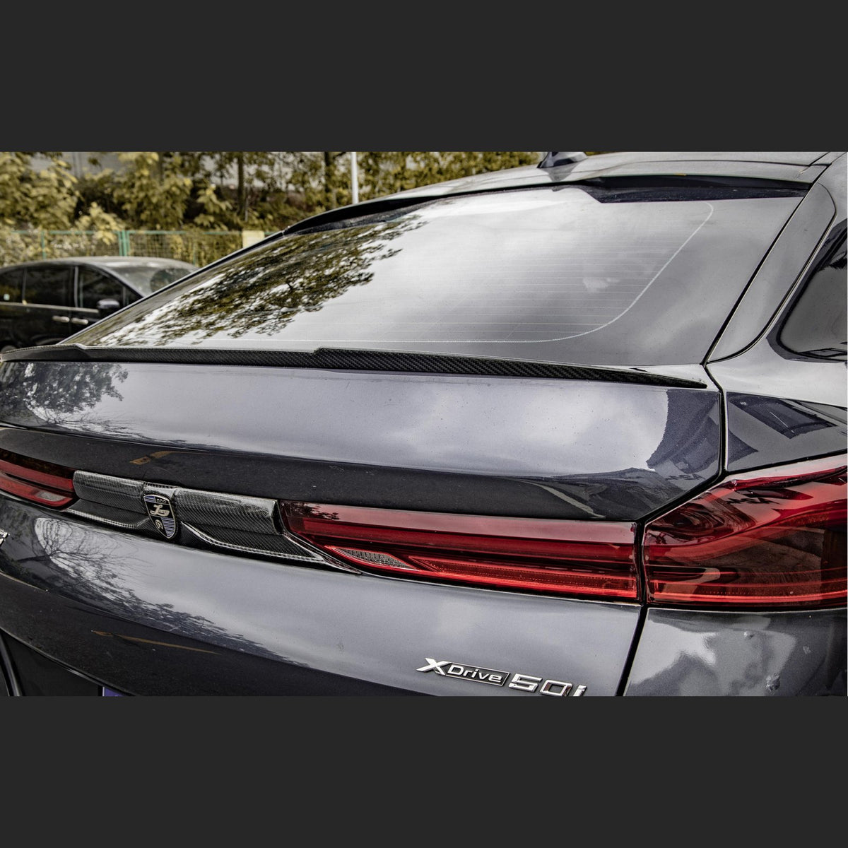 Karbonowy Spoiler Lotka Klapy BMW X6 G06 M Style