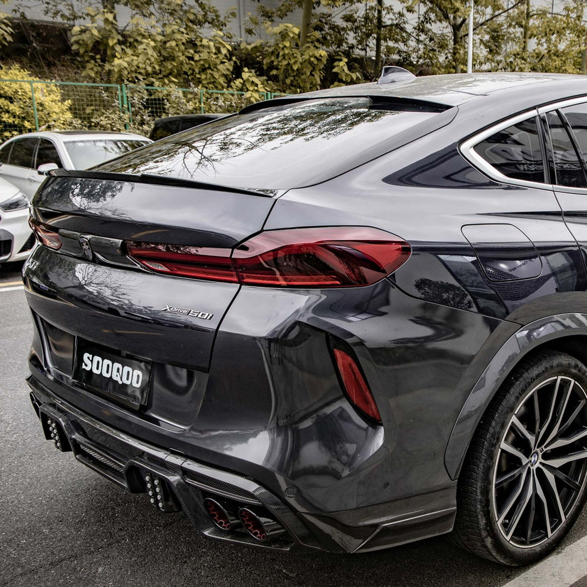 Karbonowy Spoiler Lotka Klapy BMW X6 G06 M Style