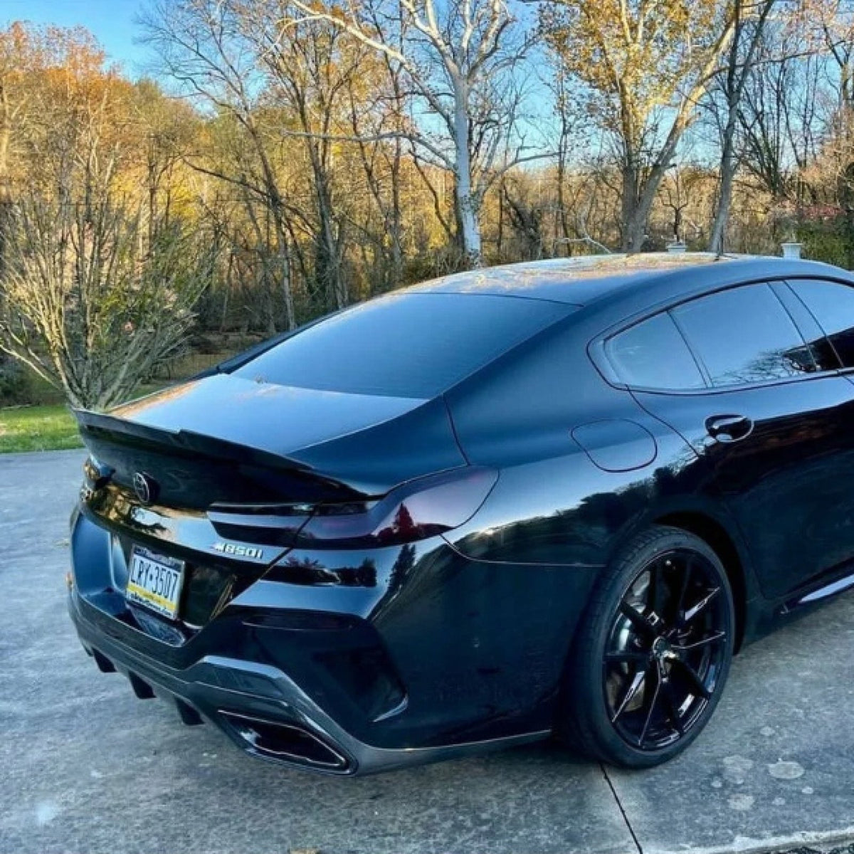 Karbonowy Spoiler Lotka Klapy BMW G16 F93 Gran Coupe V Style