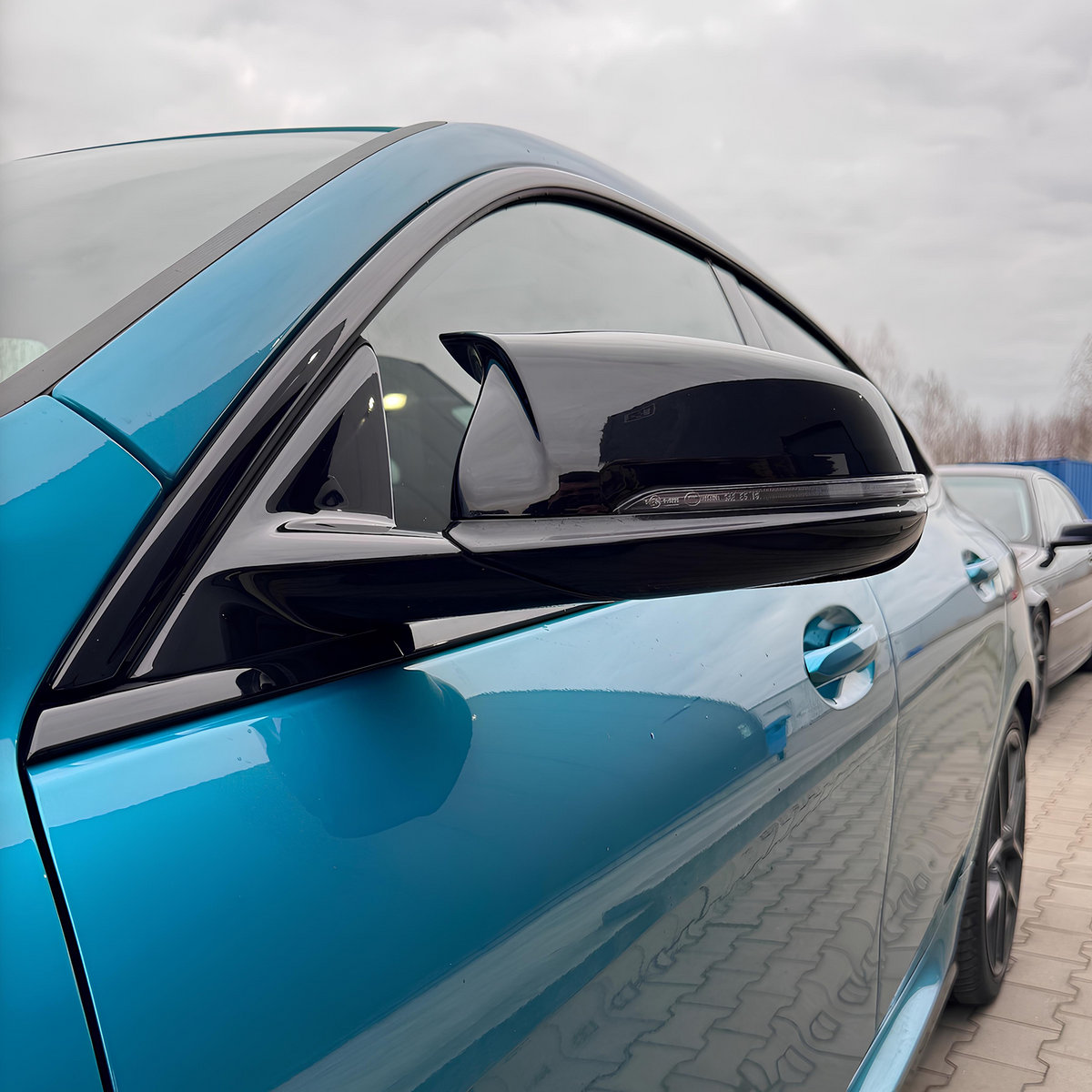 Nakładki obudowa lusterka BMW X1 F48 / F49 X2 F39 F40 / F52 / F44 M-Style Czarny Połysk