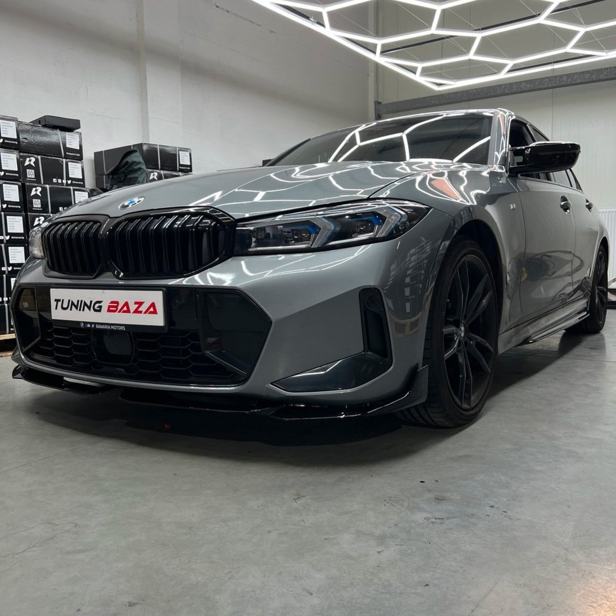 Dokładki (listwy) pod progi BMW G20/G21 MP Style Czarny Połysk
