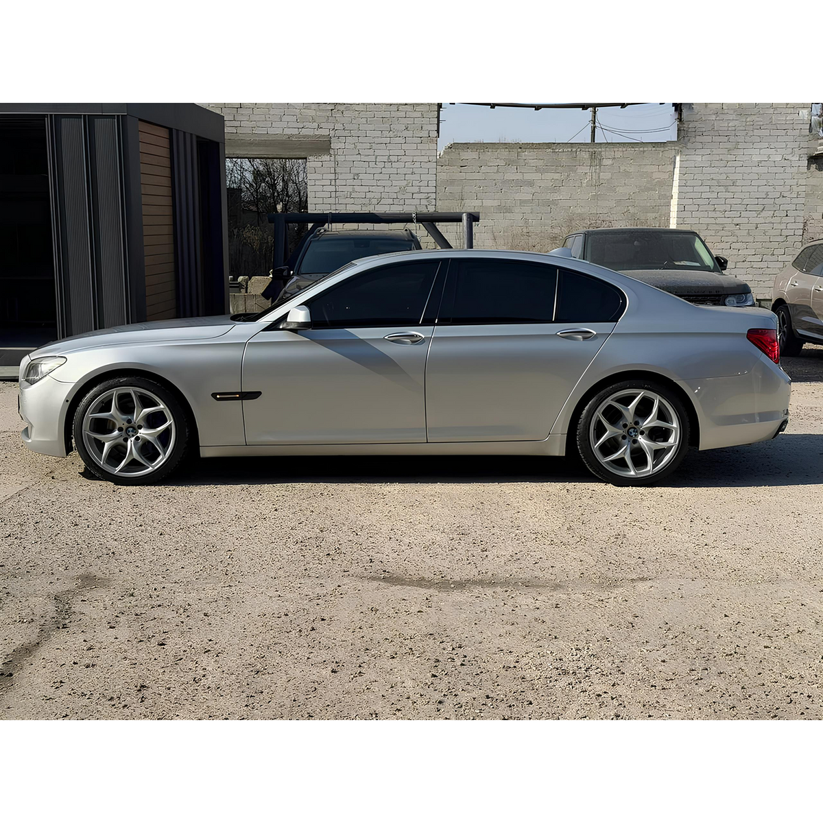 Błotnik Lewy Przedni BMW F01 / F02 / F04 Seria 7 Aluminiowy