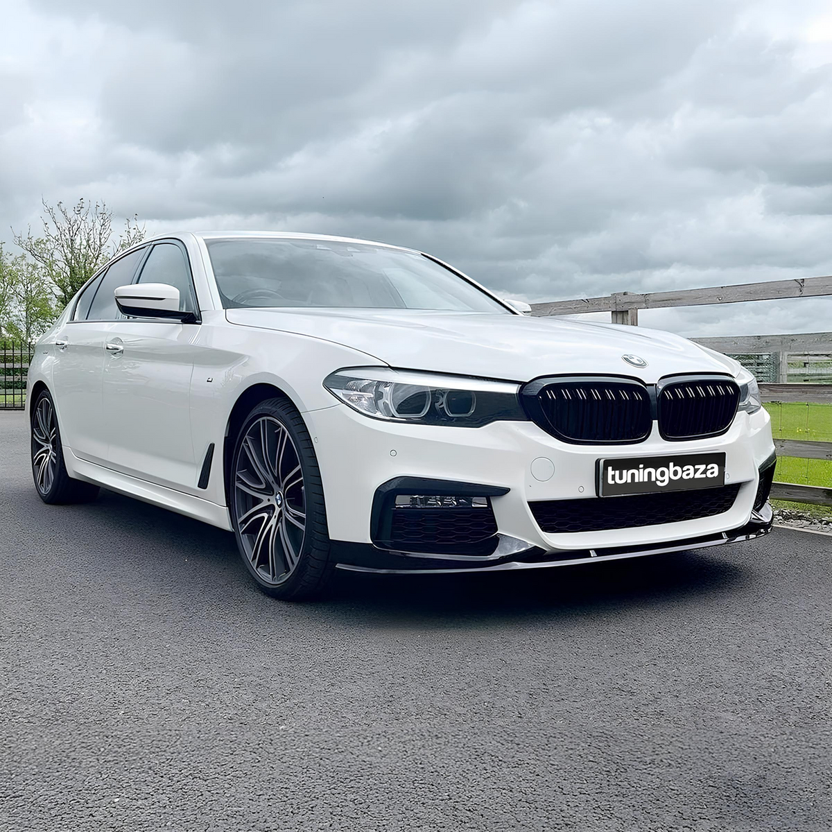 Błotnik Prawy (strona pasażera) Przedni BMW G30 / G31 Przedlift/Polift Aluminiowy NOWY