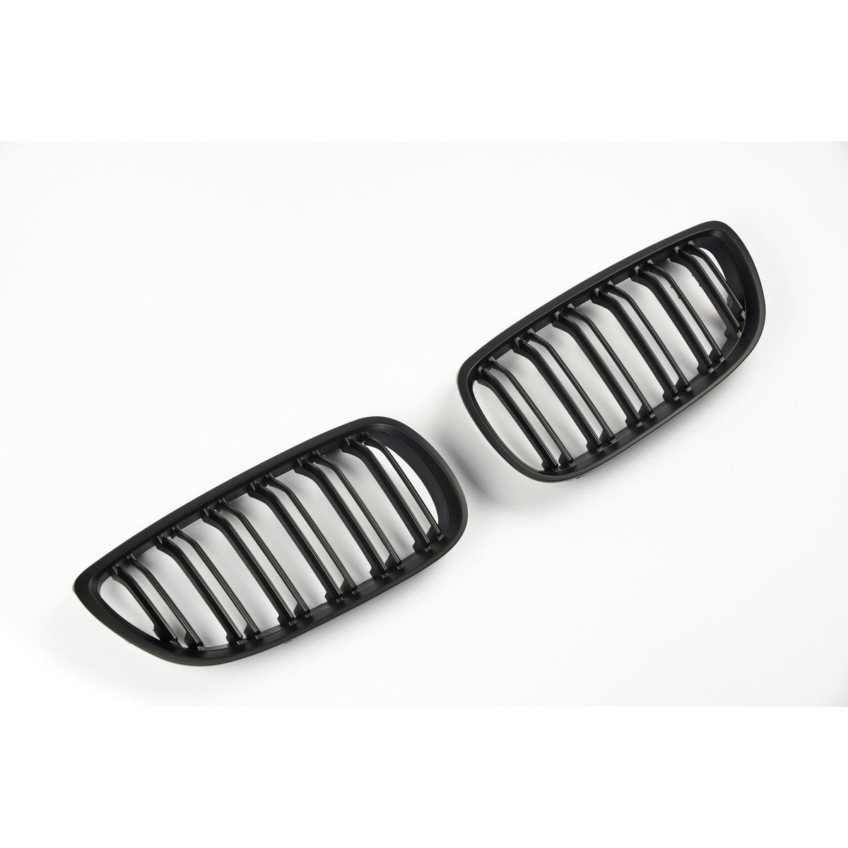 Atrapa Nerki Grill BMW 3 E92 E93 (2006-2010) PRE-LCI Czarny Mattowy M Style