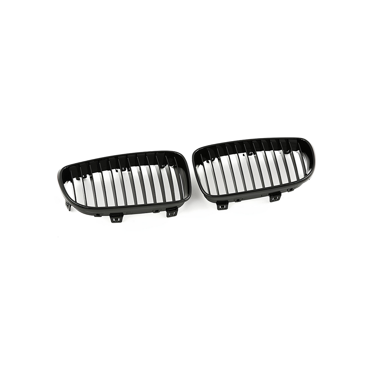Atrapa Nerki Grill E87 BMW CZARNY POŁYSK 1 ŻEBRO LCI 1 SERIES (2008–2013)