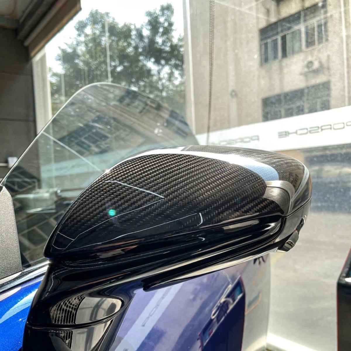 Karbonowe Nakładki na Lusterka Porsche 9J1 Taycan / 911 992 (2019-2023) – Styl OEM/Carbon Fiber