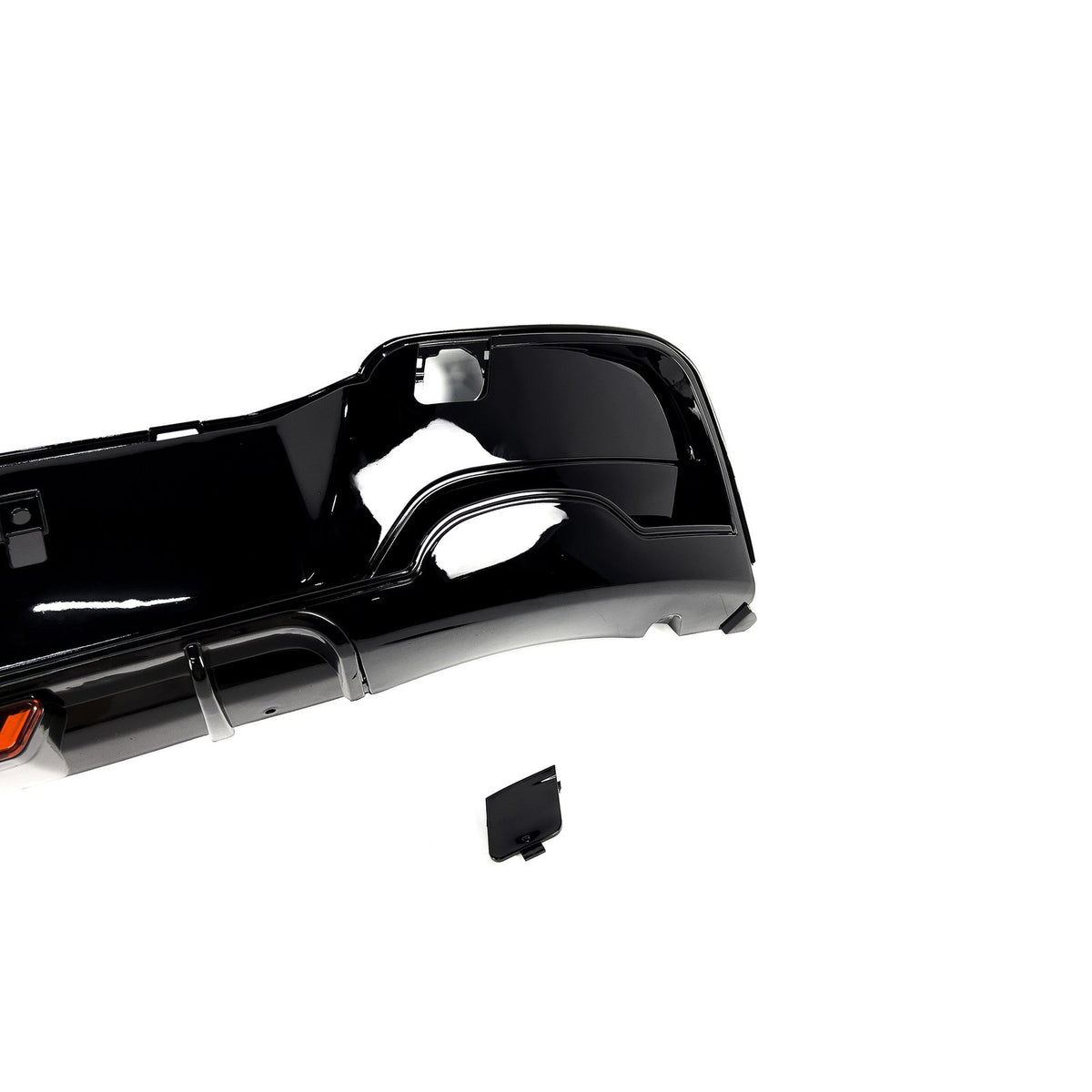 Dyfuzor Tylny BMW F20 / F21 (2011-2015) PRE-LCI LED Czarny Połysk (0--)