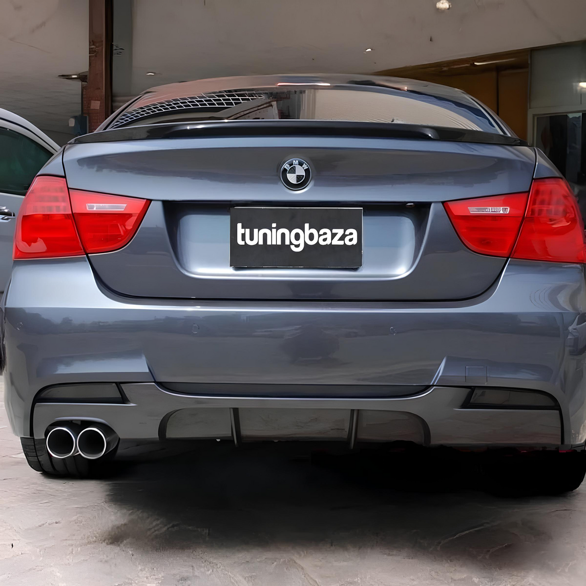 Dyfuzor Tylny BMW E90 / E91 M‑Performance Look Czarny Połysk (2005-2012) 00--