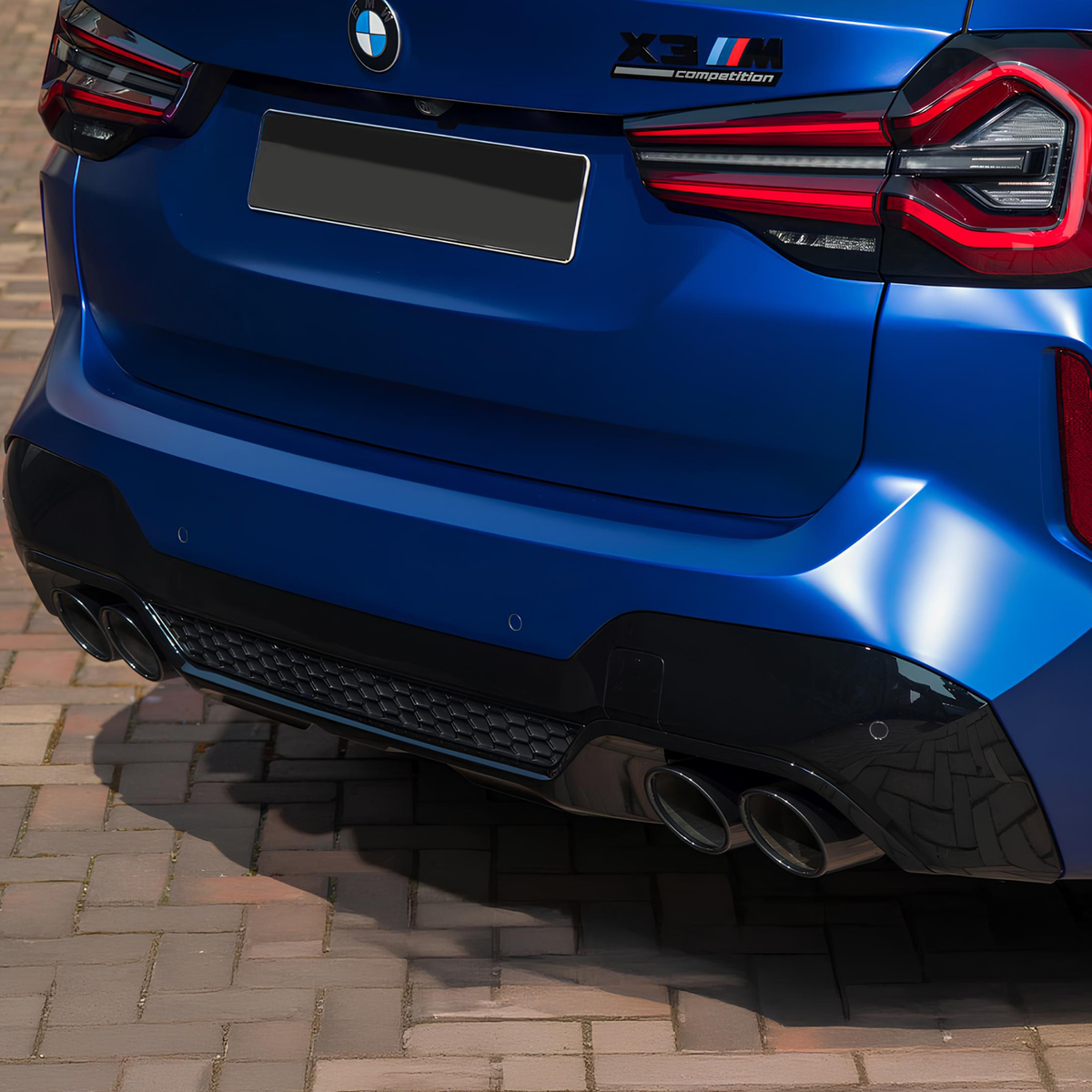 Aerokit (zestaw dokładek) BMW X3 G01 LCI Black Knight – Czarny Połysk (2022–2025) – tylko do M-Pakietu