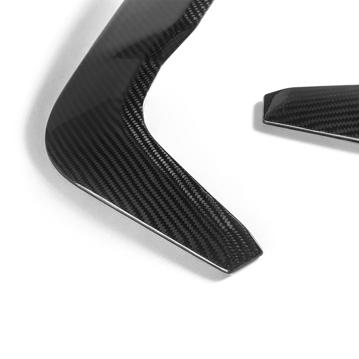 Karbonowe Tylne Boomerangi BMW X6M F96 / F96 LCI SOOQOO Style (Dry-Carbon)