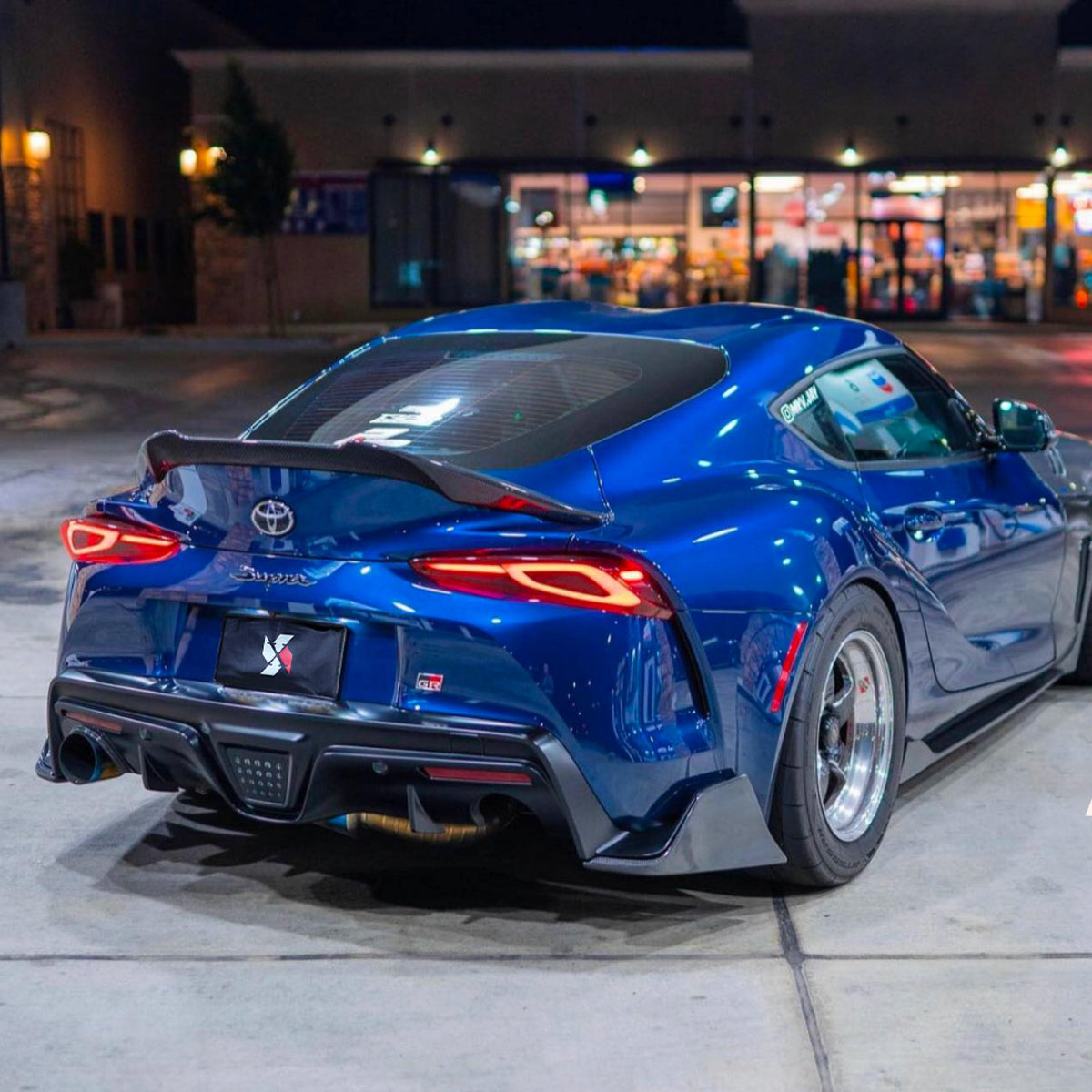 Karbonowa Lotka Spoiler Toyota Supra A90 V Style (Dry-Carbon)