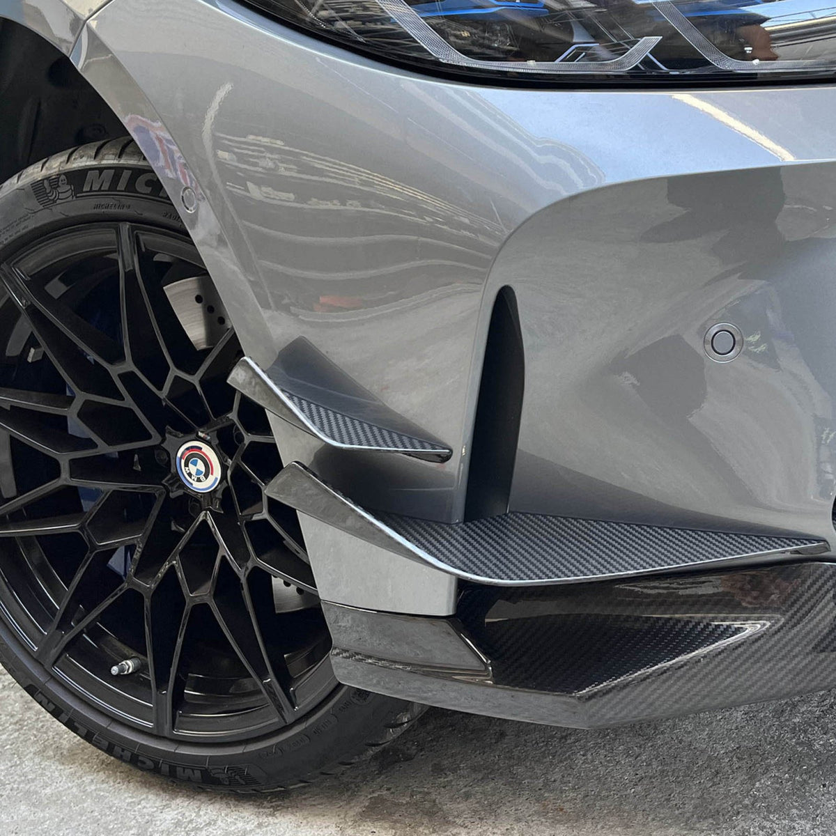 Karbonowe Canardy BMW G80 G81 G82 G83 V Style