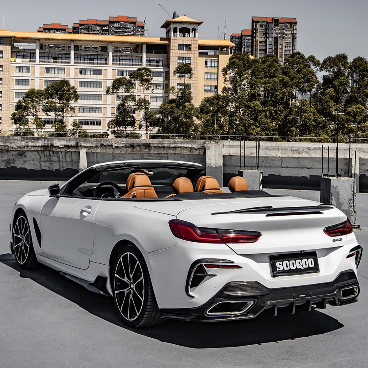 Karbonowe dokładki listwy pod progi do BMW 8 G14/G15/F91/F92 w stylu SQ