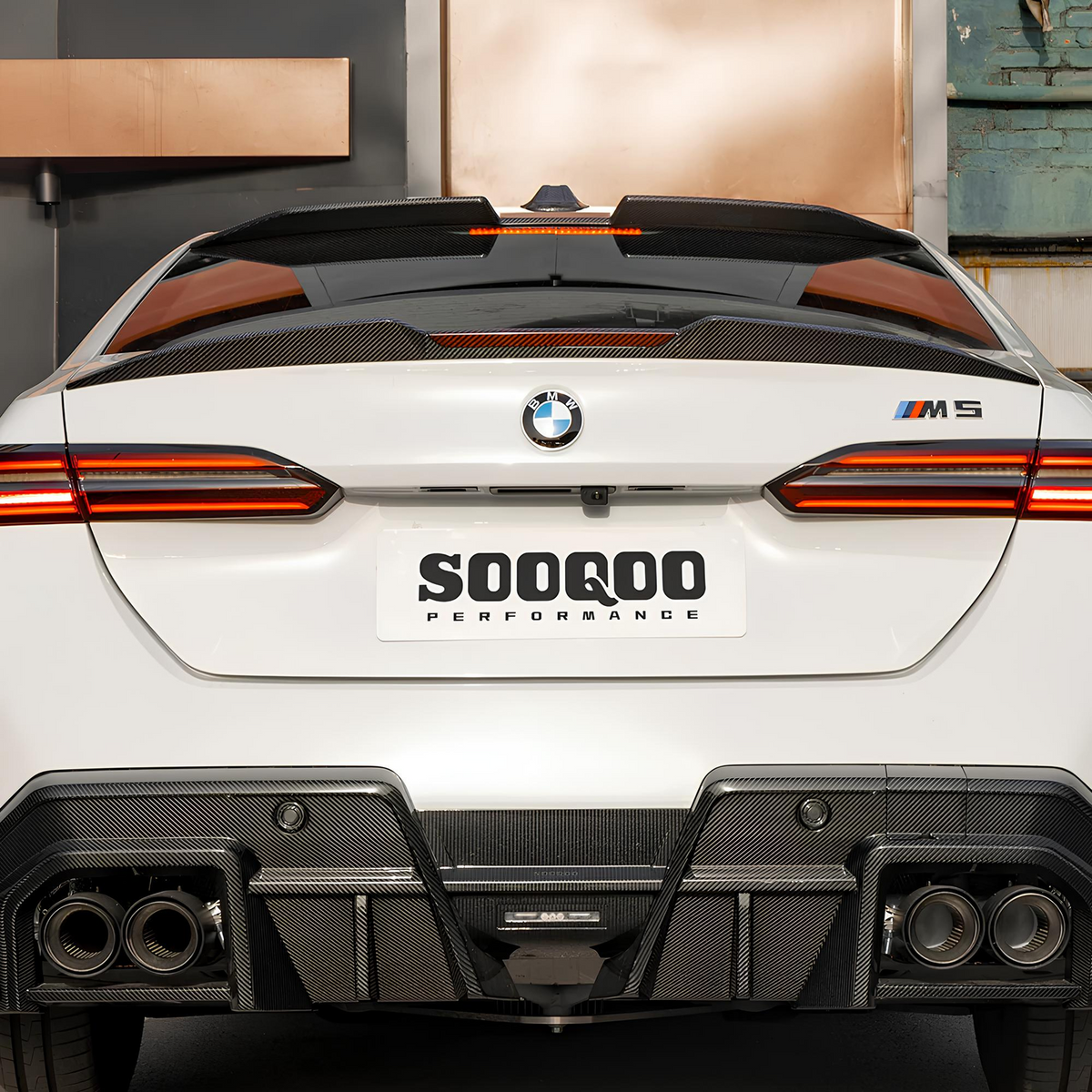 Karbonowy Spoiler Lotka do BMW M5 G90 / G60 / i5 G60 SOOQOO Style