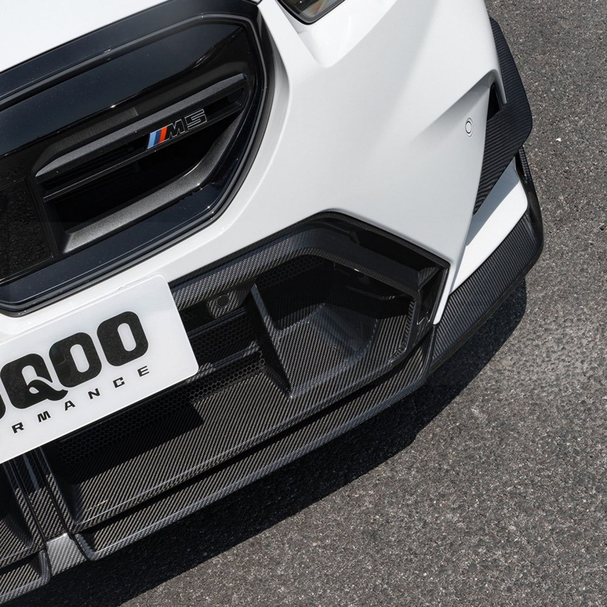 Karbonowa Kratka Środkowa Przedniego Zderzaka BMW M5 G90 G99 OEM Style