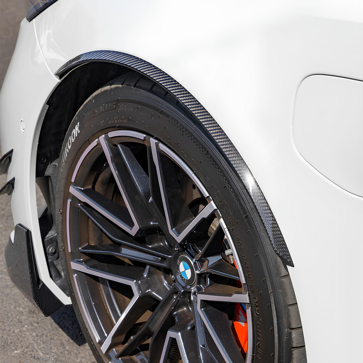 Karbonowe Nakładki Nadkola do BMW M5 G90/G99 (2024+) SOOQOO Style