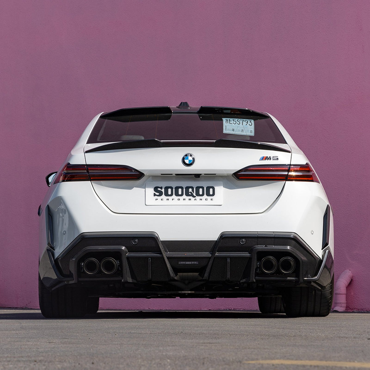 Karbonowa Lotka Dachowa BMW M5 G90 / G60 SOOQOO Style (Dry-Carbon)
