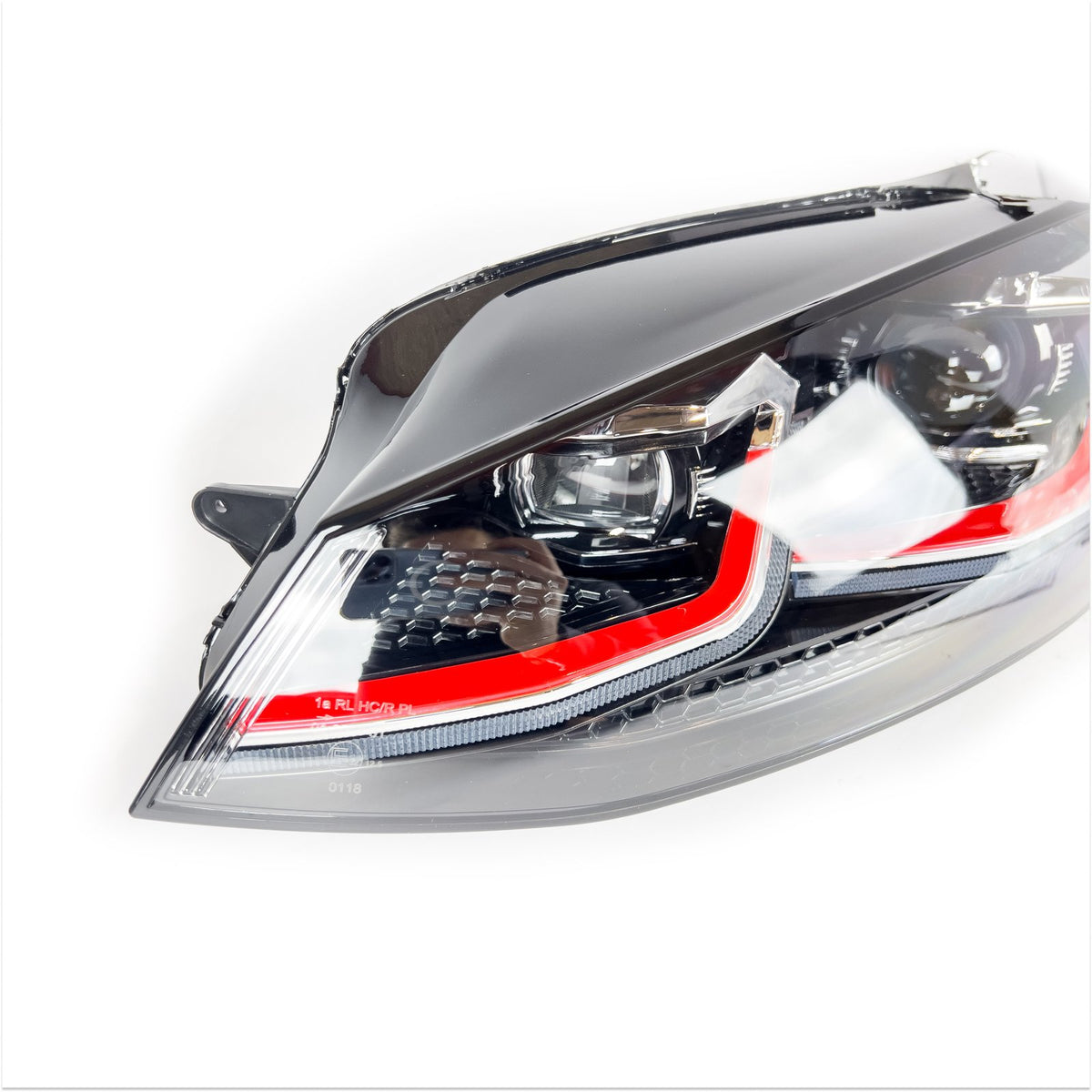 Reflektory lampy przednie LED do VW Golf VII / Mk7 / 7.5 – styl RED (2012–2017)
