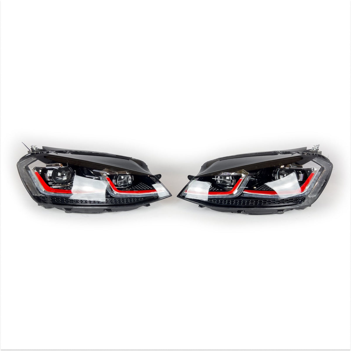 Reflektory lampy przednie LED do VW Golf VII / Mk7 / 7.5 – styl RED (2012–2017)