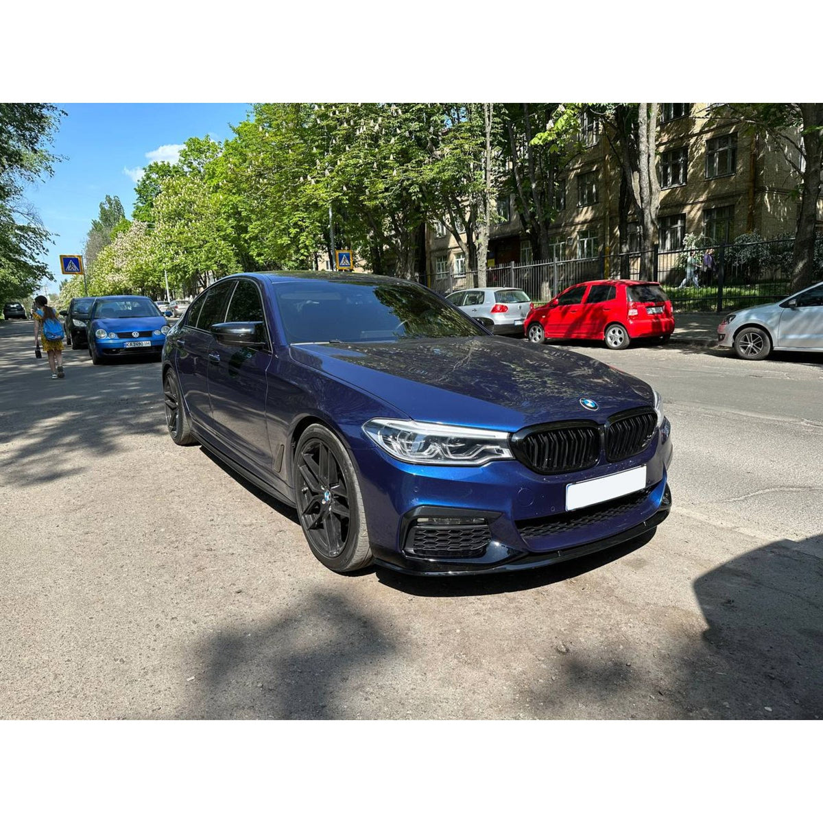Dokładki listwy pod progi BMW G30 G31 MP Style Czarny Połysk