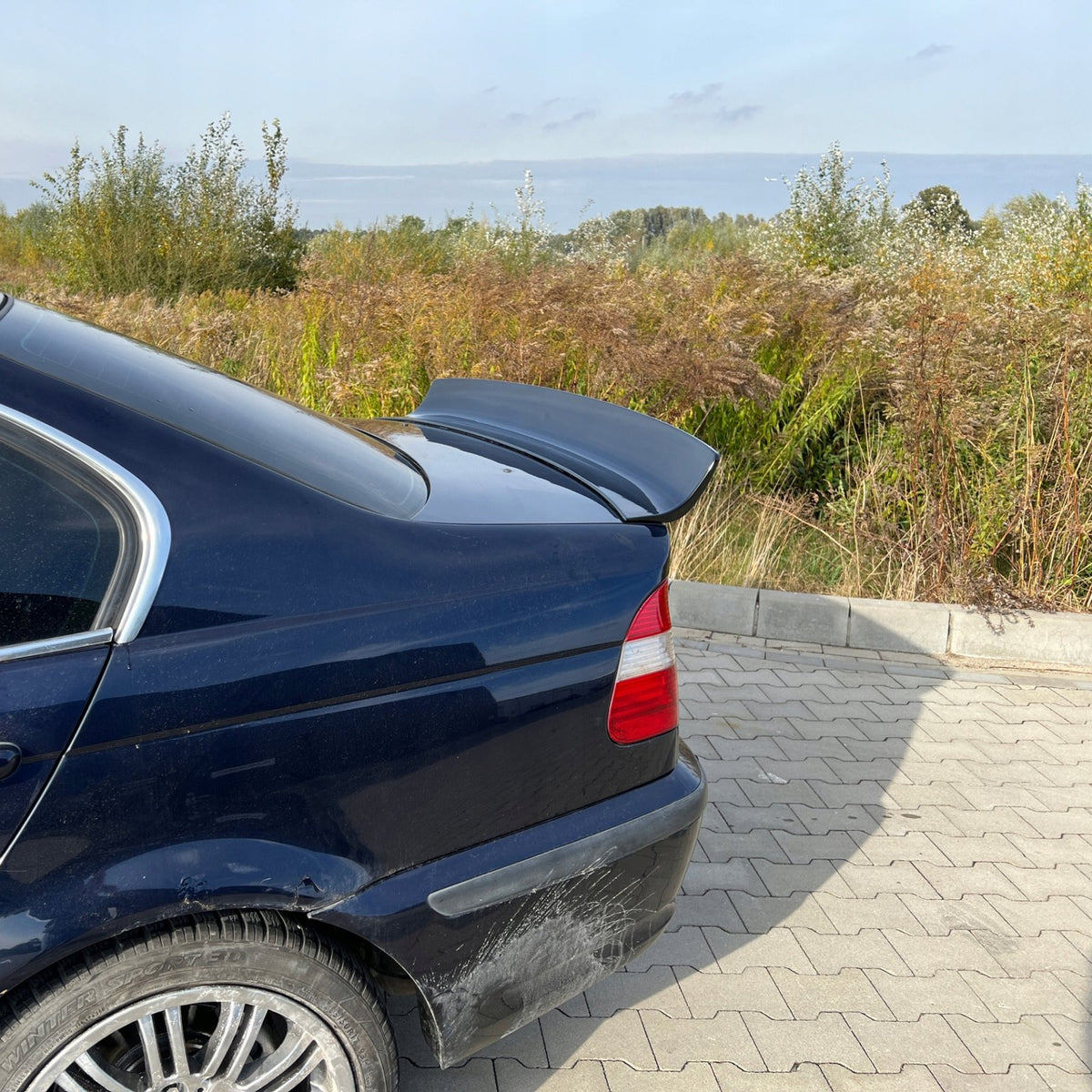 Spoiler Lotka Klapy BMW 3 E46 Sedan Ducktail Style Czarny Połysk (1997-2005)