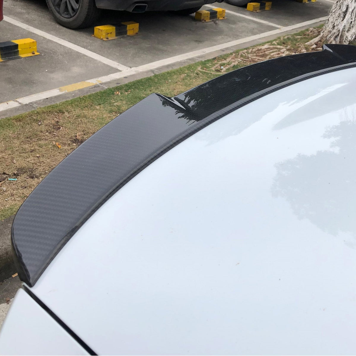 Karbonowy Spoiler Lotka Klapy Audi A3 S3 RS3 8VS 8VM V Style 14-20