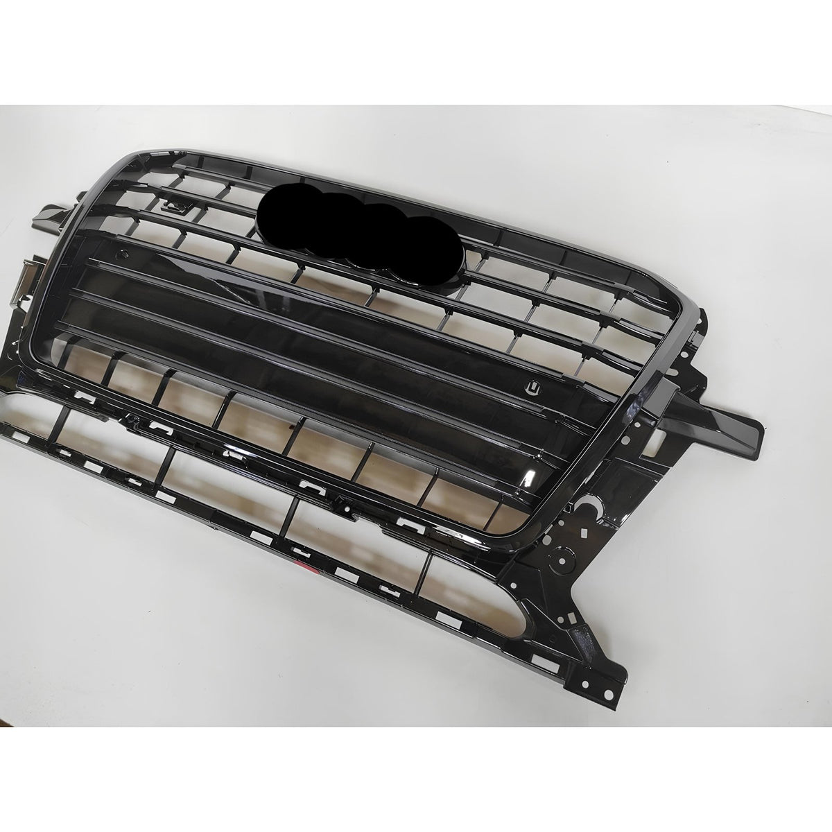 Atrapa Grill AUDI Q5 8R (2012–2016) LCI SQ5 Style Czarny połysk