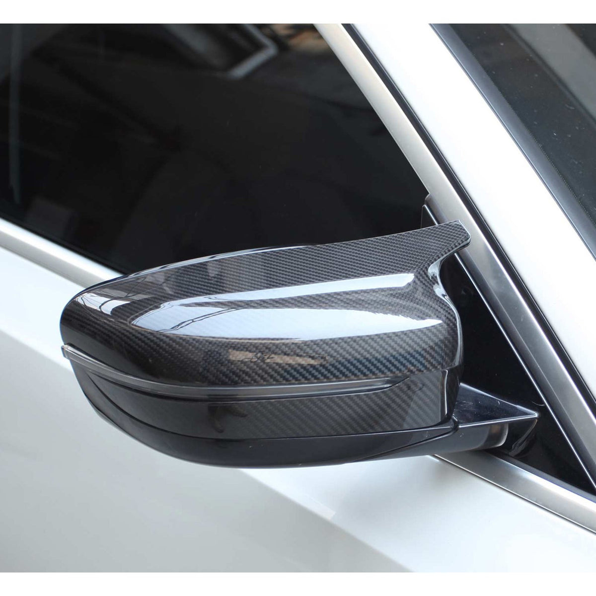 Karbonowe Obudowy Lusterek BMW G20 G21 G22 G23 G26 G42 F9x Style