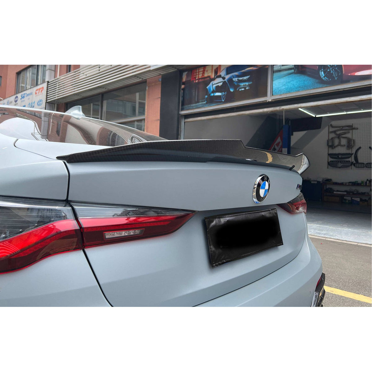 Spoiler na klapę bagażnika BMW G22/M4 G82 PSM Style Dry Carbon / Karbonowa