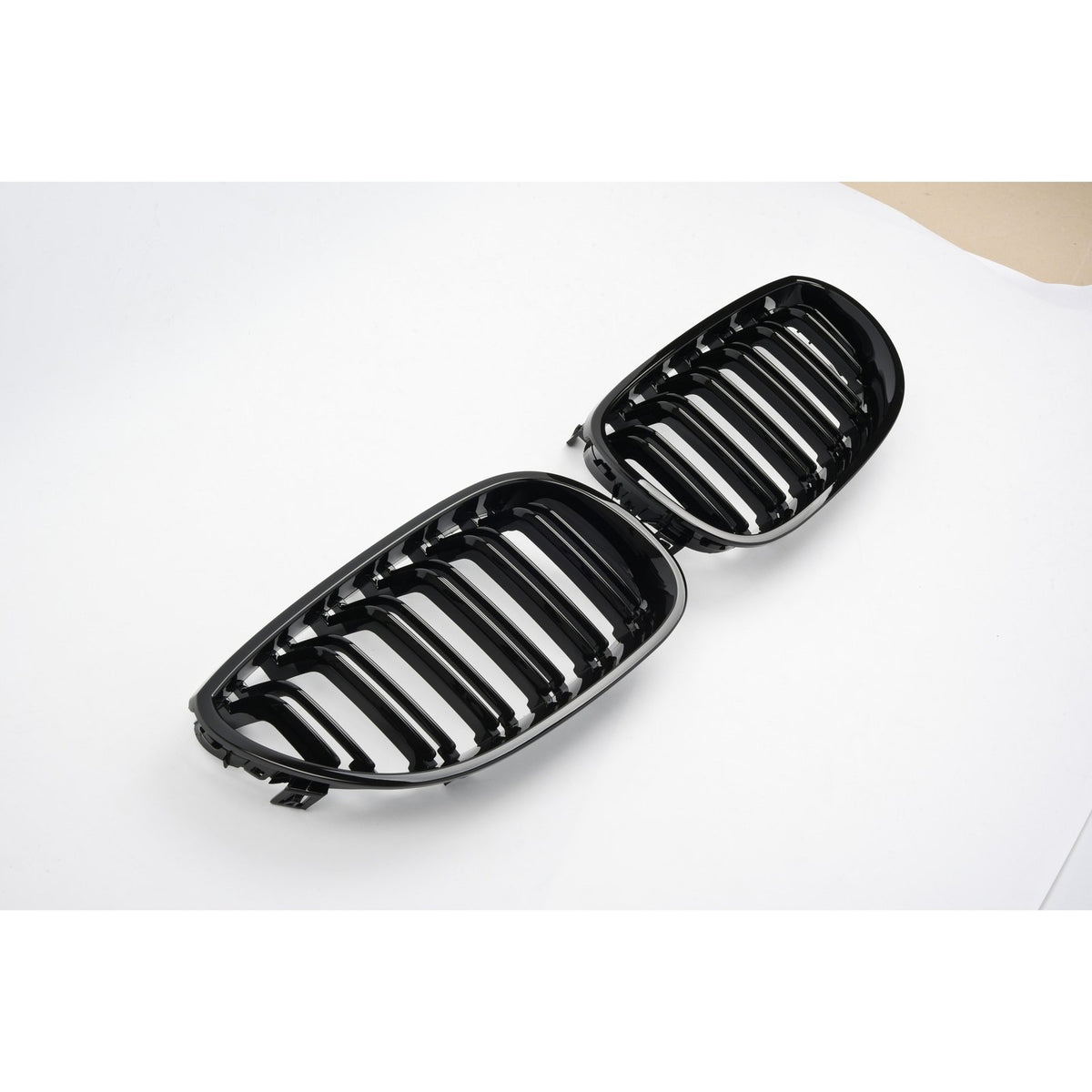 Atrapa Grill Nerki BMW E60/E61 (2003-2010) PRE-LCI / LCI M5 Style