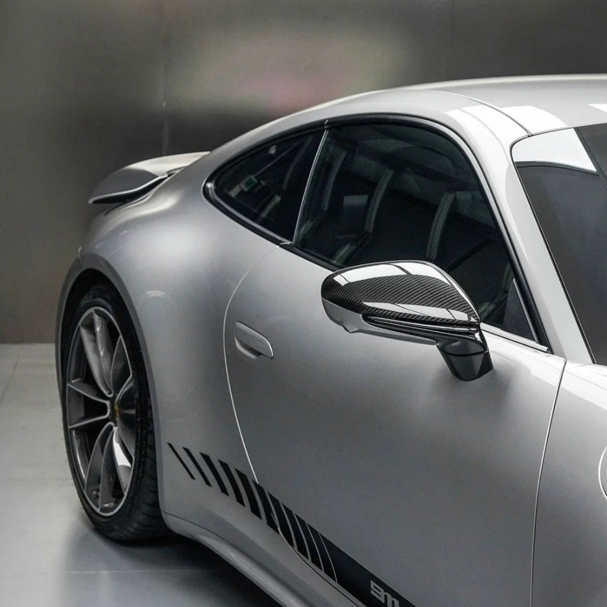 Karbonowe Nakładki na Lusterka Porsche 9J1 Taycan / 911 992 (2019-2023) – Styl OEM/Carbon Fiber