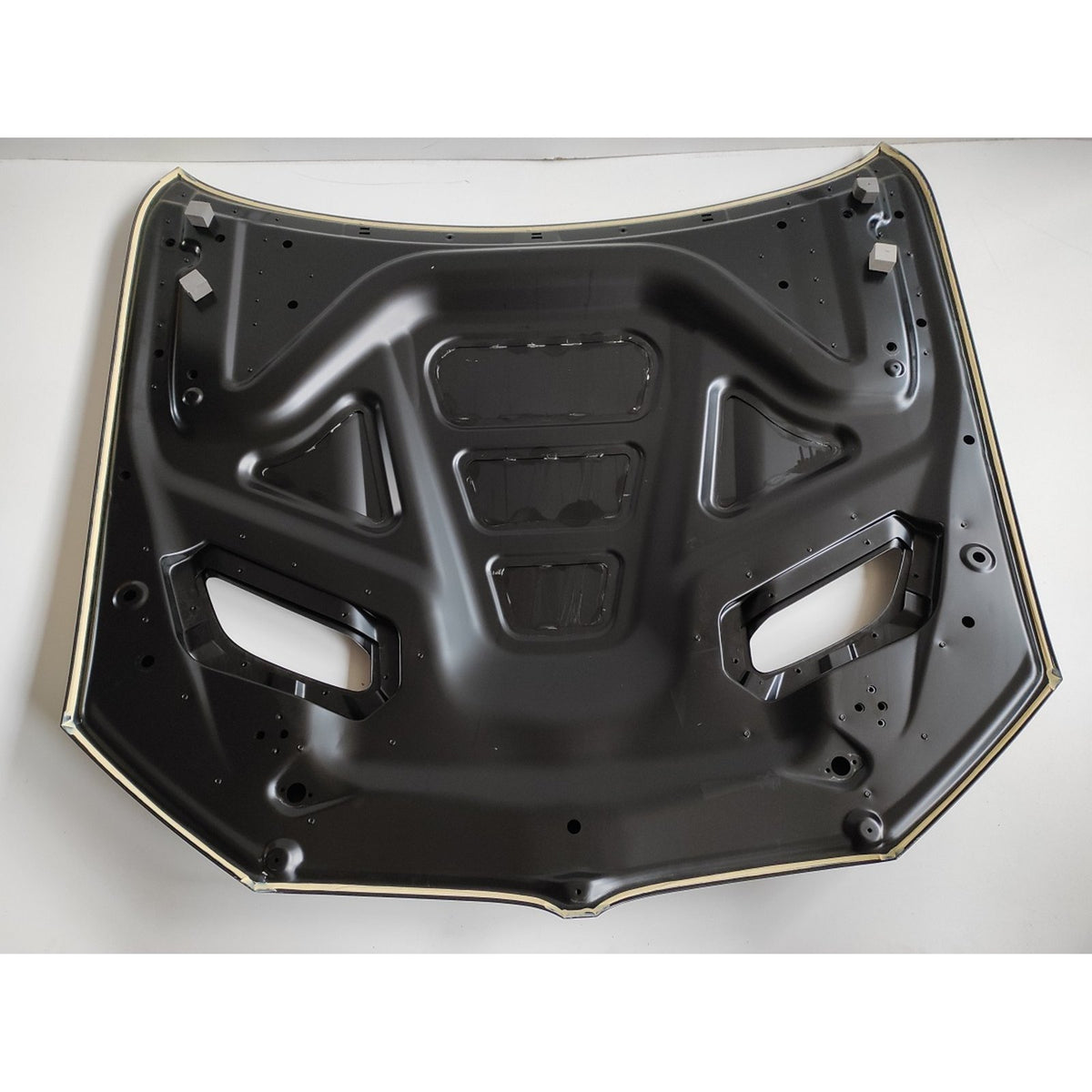 Maska Pokrywa Silinika BMW G30 G31 F90 M5CS Style Aluminiowa 41007440427