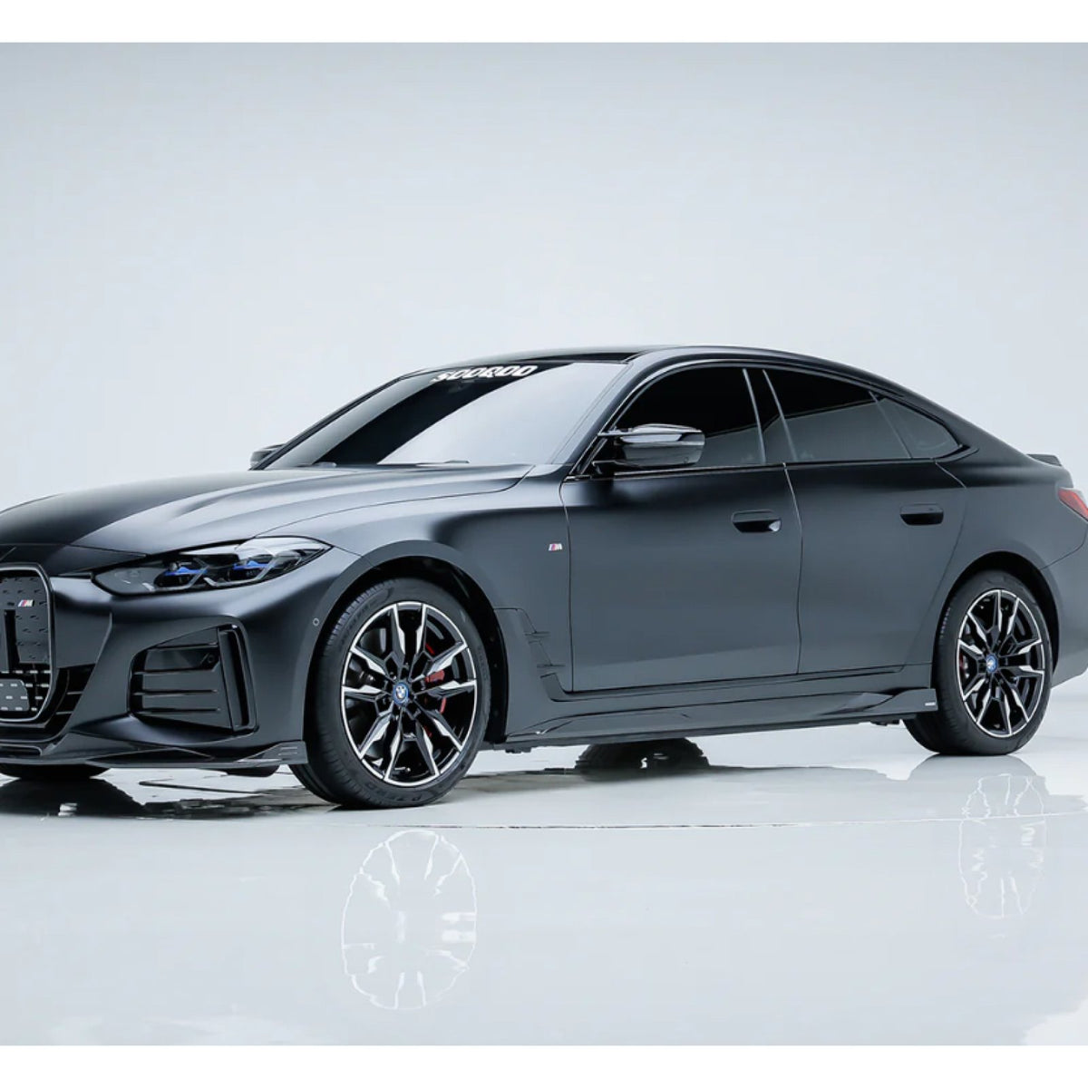 Karbonowe Progi BMW i4 G26 SQ Style