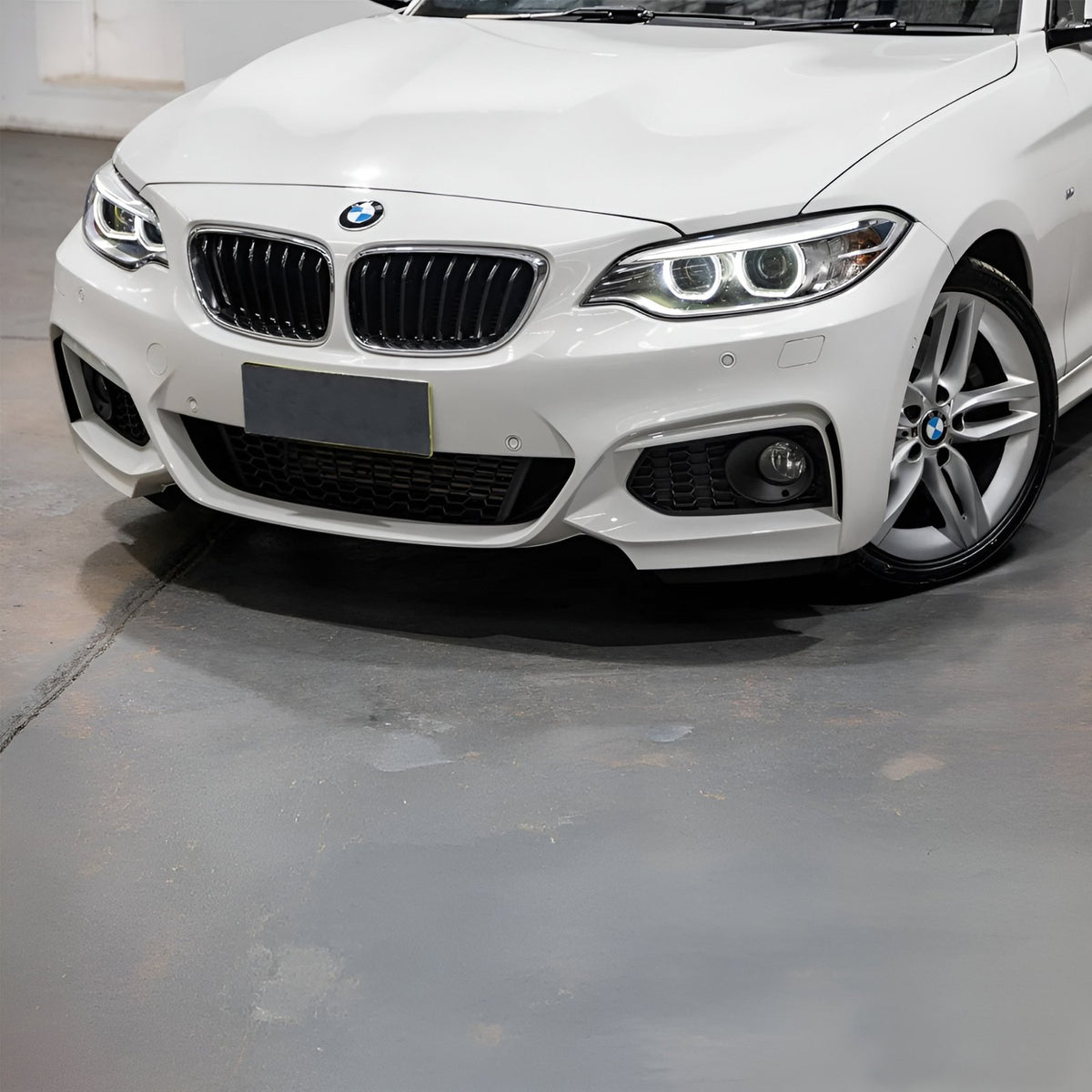 Bodykit do BMW F22 – Zderzak przód, tył, progi – M-Pakiet