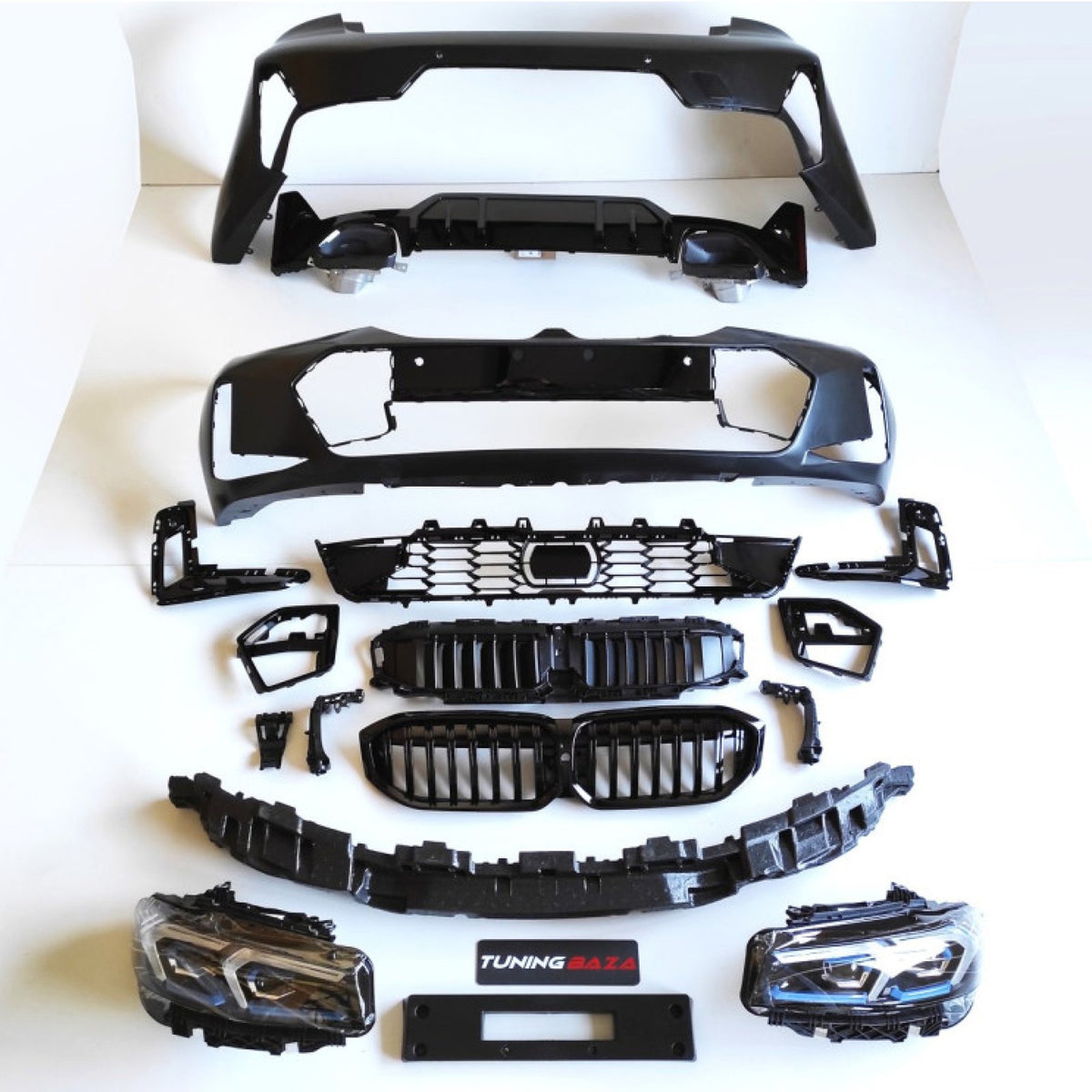 Bodykit BMW G20 LCI – Zderzaki + Progi + Grill + Dyfuzor + Końcówki wydechu + Lampy przednie