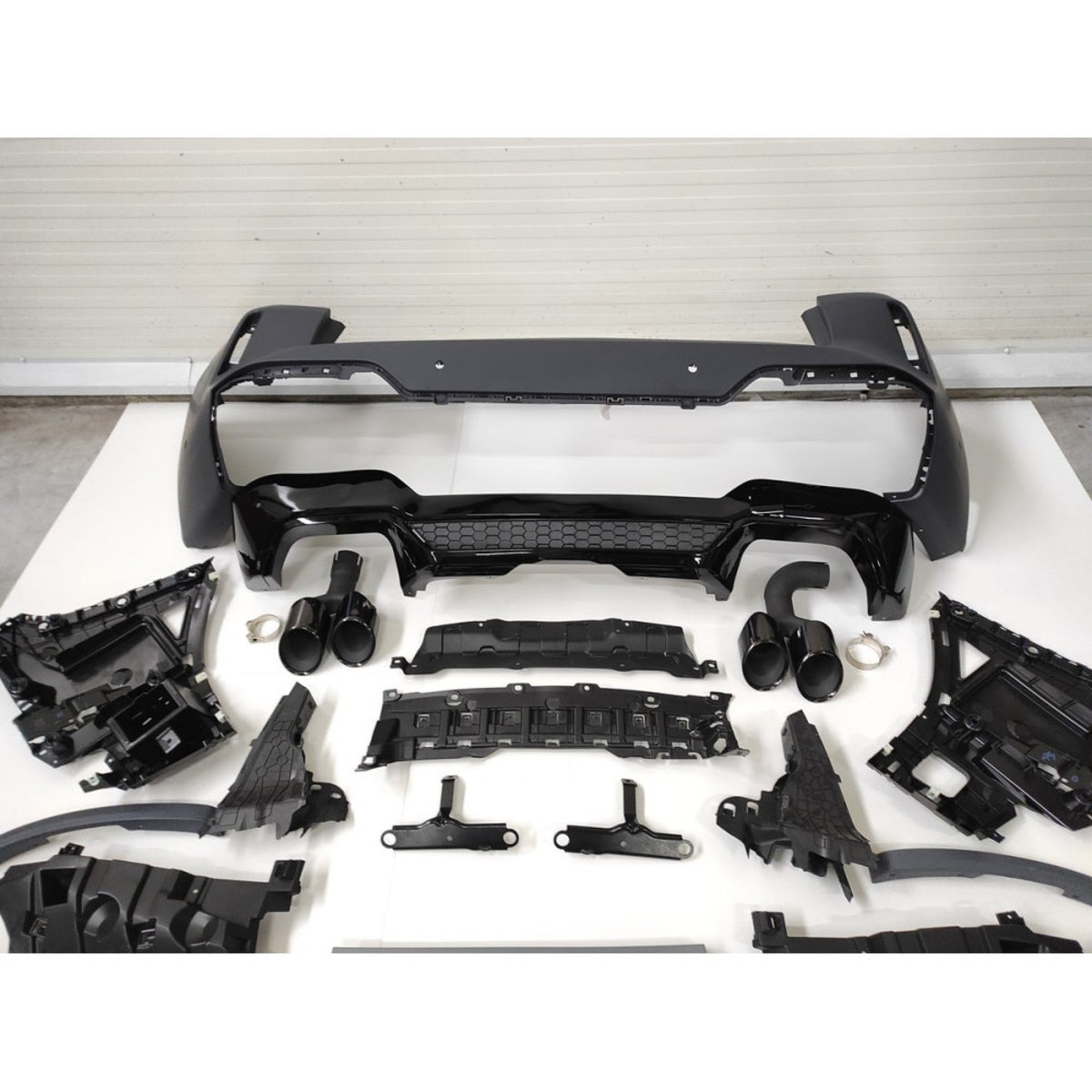 Bodykit BMW X3 G01 18-20 X3M F97 Look + Lampy Przód/Tył + Końcówki Wydechu