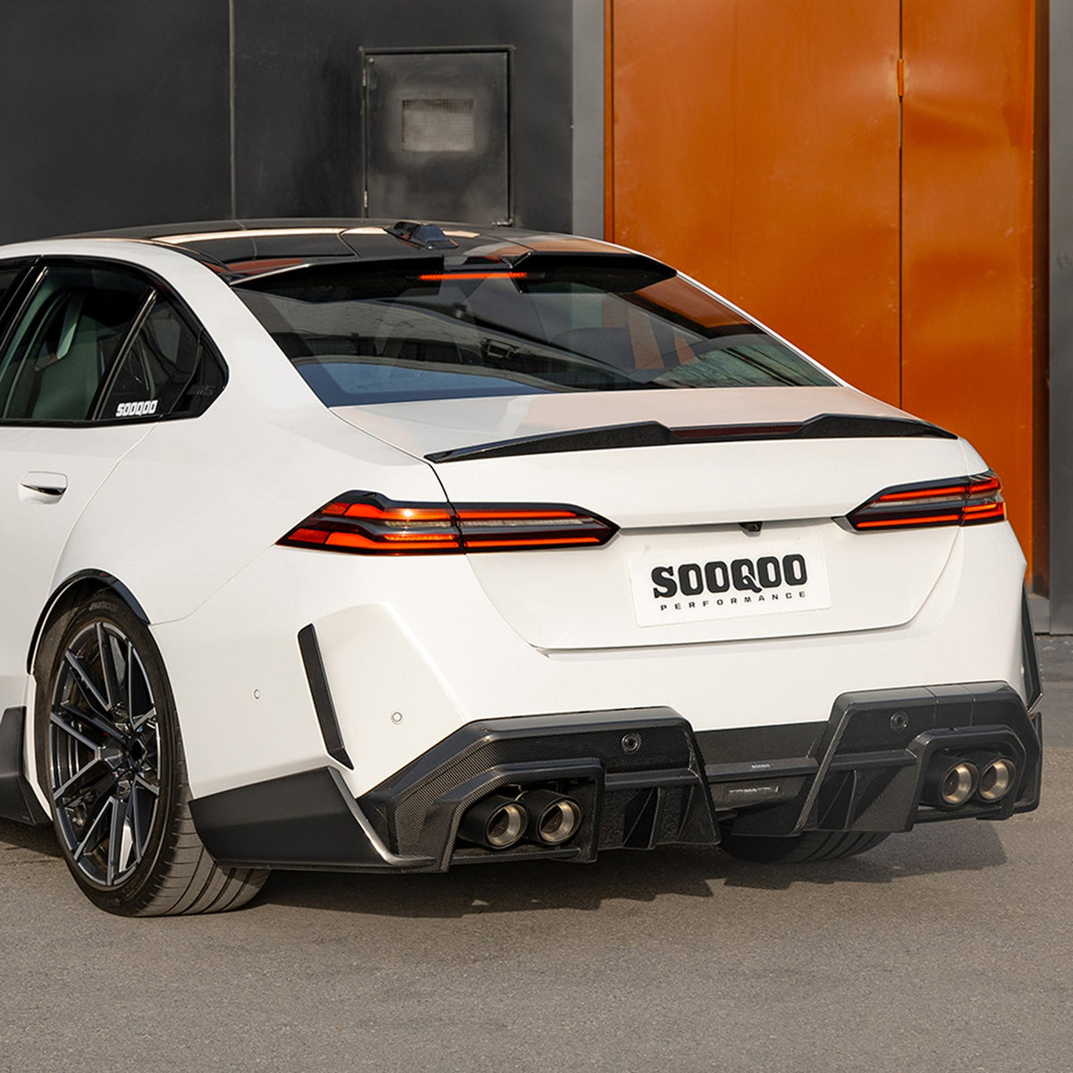 Karbonowy Dyfuzor BMW M5 G90 / G99 (2024+) SOOQOO – SQ-B Style