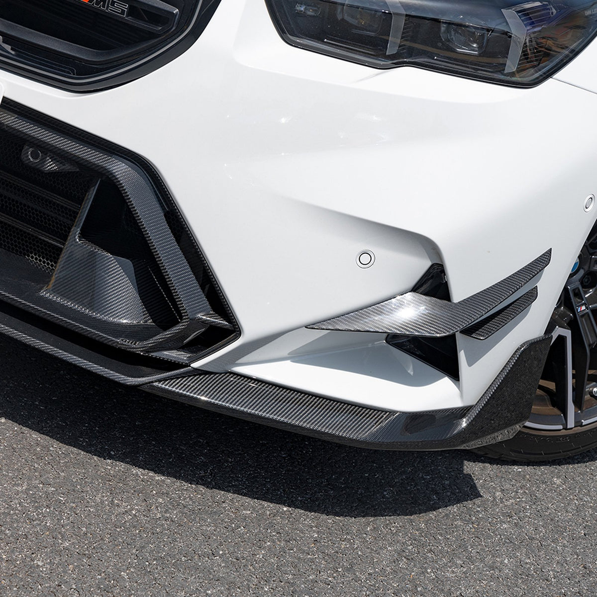 Karbonowy Splitter Przód do BMW M5 G90 / G99 w stylu SOOQOO