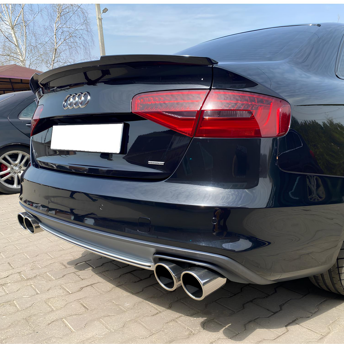 Spoiler Lotka Klapy Audi A4 / S4 B8.5 Sedan Czarny Połysk (2011–2015)