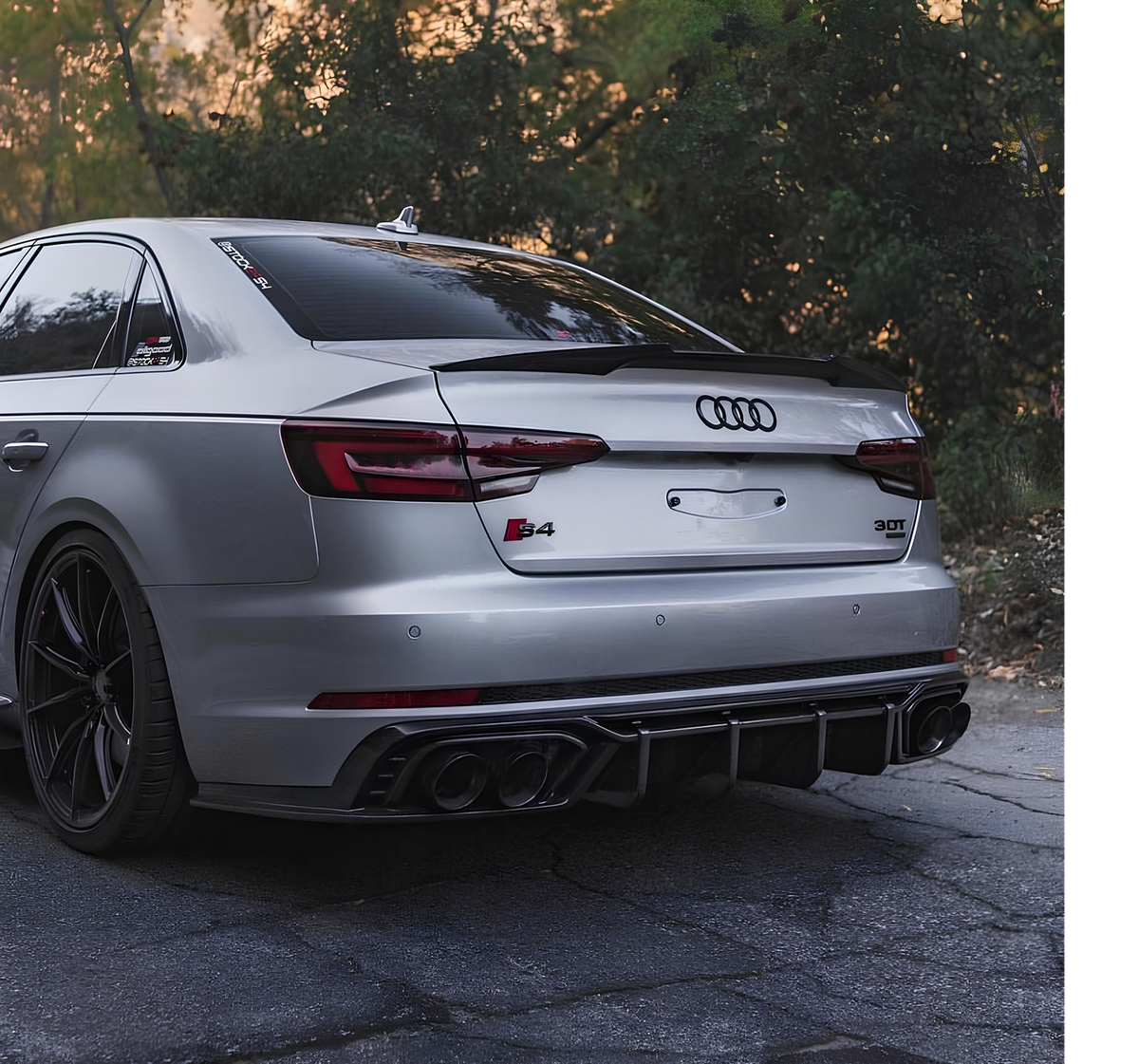 Spoiler Lotka Klapy Audi A4 / S4 B9 (2016-2025) M4-Style Czarny Połysk