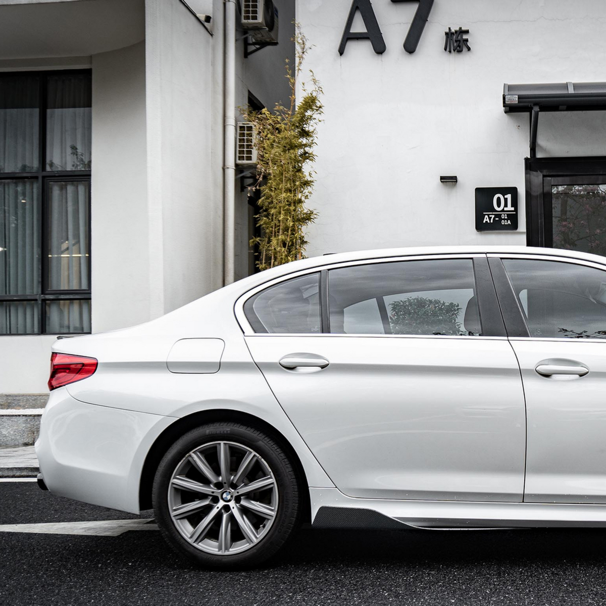 Karbonowy Spoiler Lotka Klapy BMW G30 / F90 M5 Style