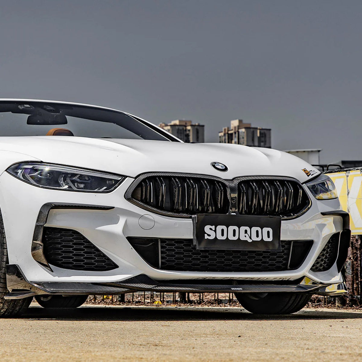 Karbonowy Splitter Przód do BMW Serii 8 G14 / G15 / G16 w stylu SQ