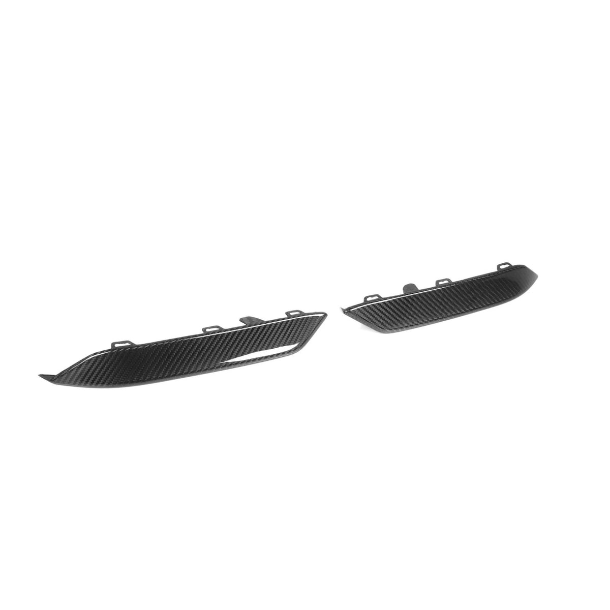 Karbonowe Splittery Dolne / Wkładki Przedniego Zderzaka do BMW M8 F91 / F92 / F93 – Carbon