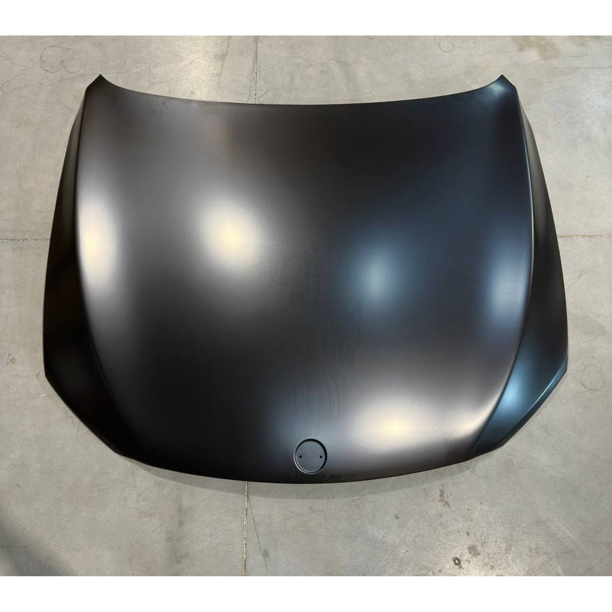 Maska Pokrywa Silnika BMW F01 F02 F04 Aluminiowa 41617204514 NOWA