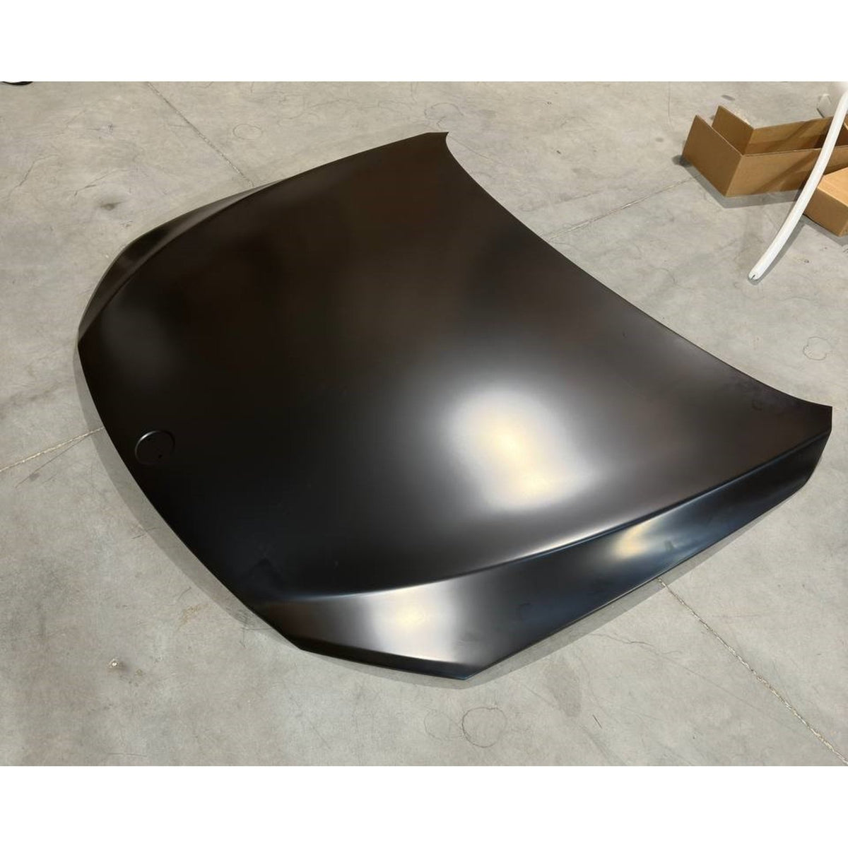 Maska Pokrywa Silnika BMW F01 F02 F04 Aluminiowa 41617204514 NOWA