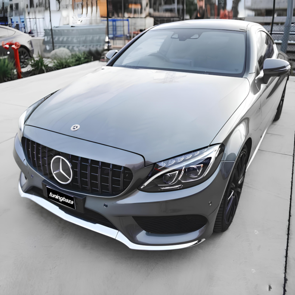 Atrapa Grill Mercedes C-Klasa W205 GT Style Czarny Połysk z Kamerą (2014–2018) - obrazek 3