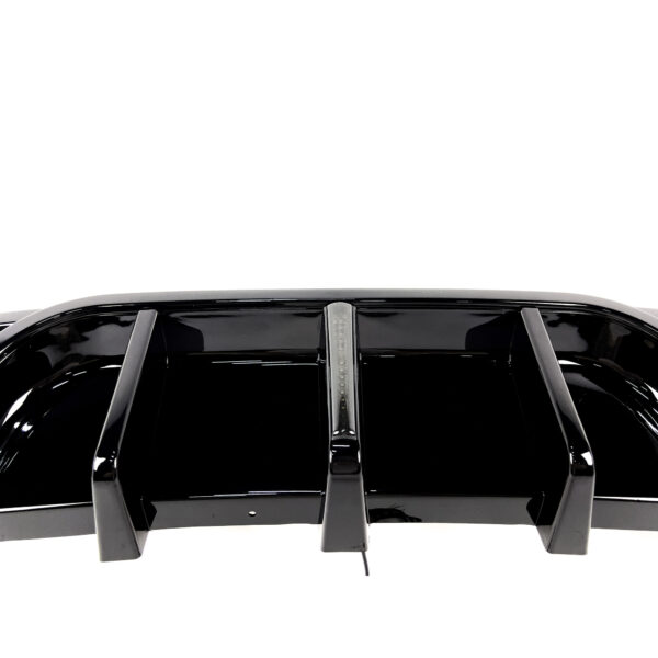 Dyfuzor BMW E82 E88 LED 07-11 Czarny Połysk - obrazek 5