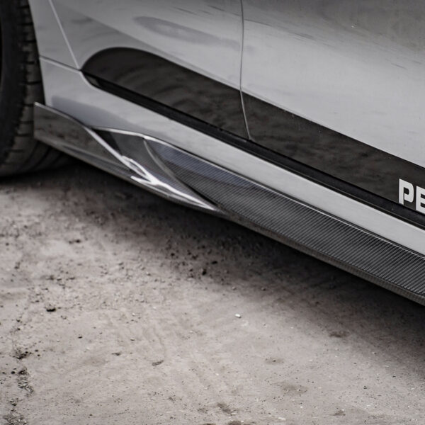 Karbonowe Dokładki Listwy Progowe Boczne BMW G26 SQ Style - obrazek 3